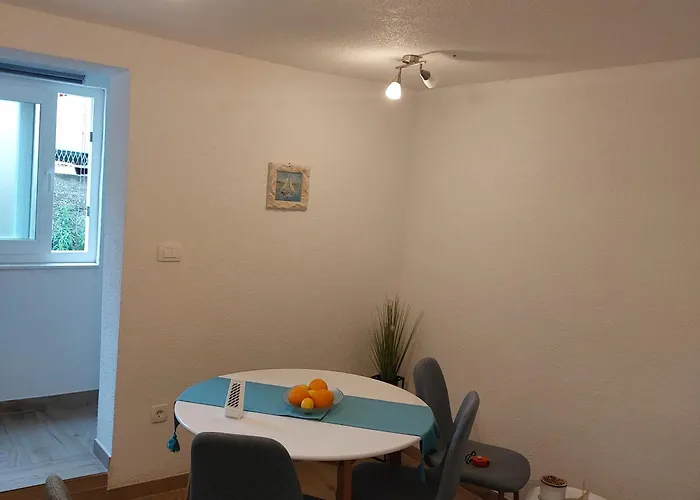 Apartman Millaroza